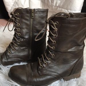 Short brown lace up boots